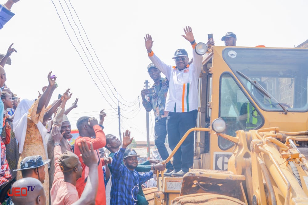 My Contenders Can’t Match my Records of Impact, Olododo Boasts as He Flags-off 2 Road Projects in Ilorin East and South