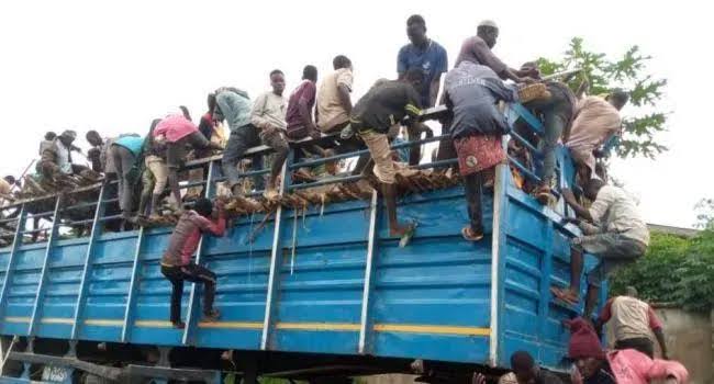 FRSC to impound vehicles transporting human beings with animals